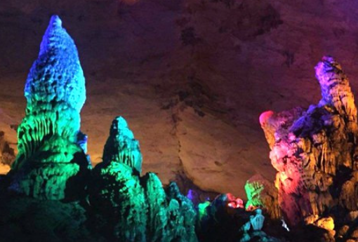 溶洞无界·智享仙境！洪岩仙境专属票务系统创新方案