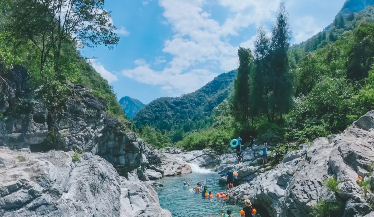 银河逐浪·智票护航｜小泥人遵义市桐梓水银河大峡谷旅游景区票务系统解决方案